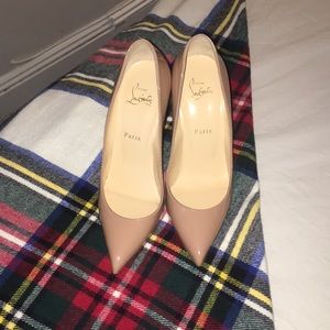Nude So Kate Louboutin shoes!